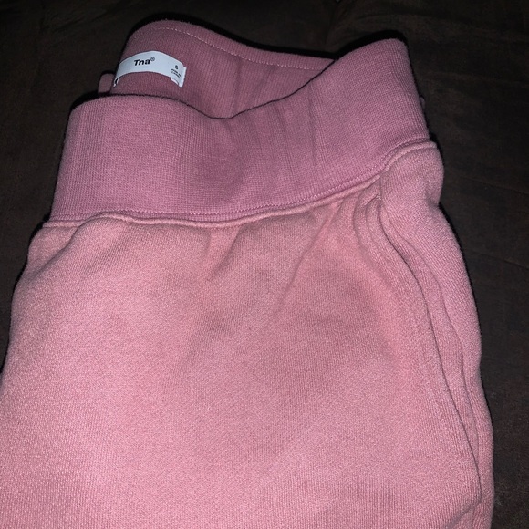 TNA Cozy Fleece Perfect Pocket Sweatpant - Picture 2 of 3